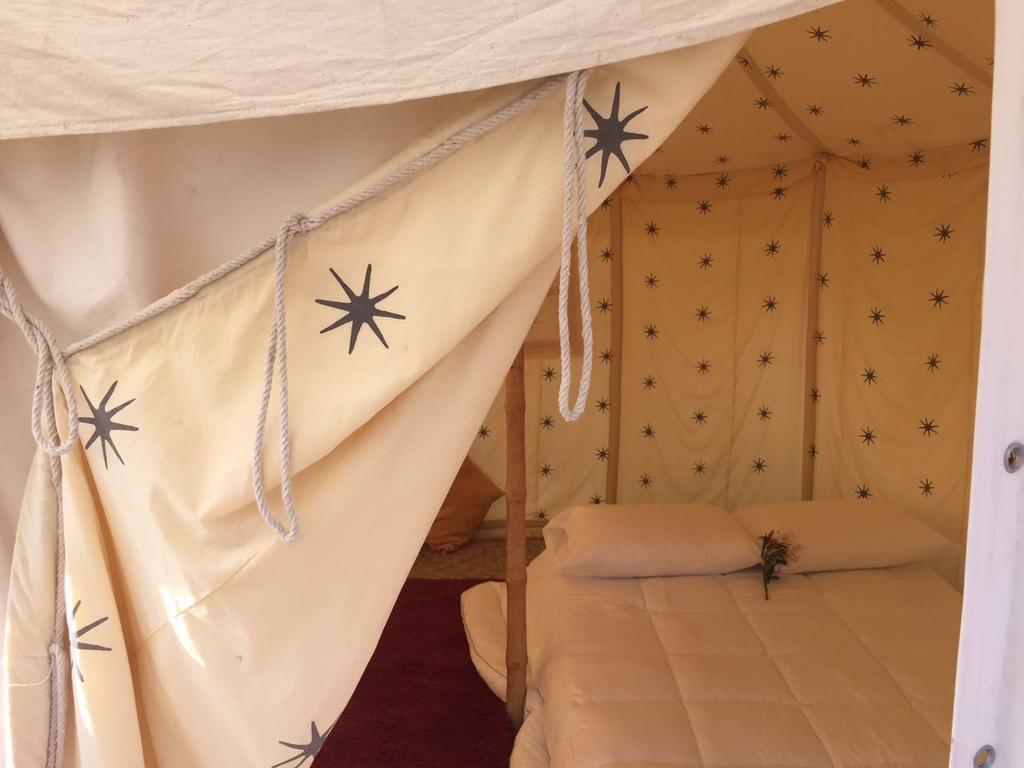 Acatitlan Glamping Hotel Valle de Bravo Ngoại thất bức ảnh