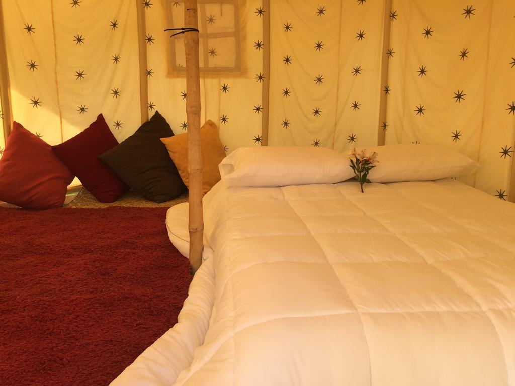 Acatitlan Glamping Hotel Valle de Bravo Ngoại thất bức ảnh
